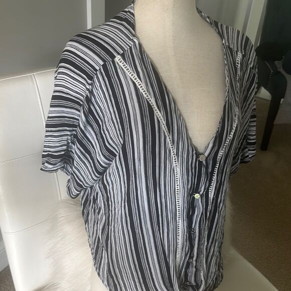 Arienne Vittadini Striped Button-Down Top - Picture 1 of 4